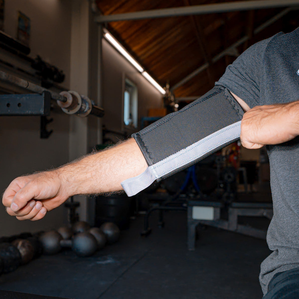 Darksyde SYNERGY Hybrid Elbow Sleeve
